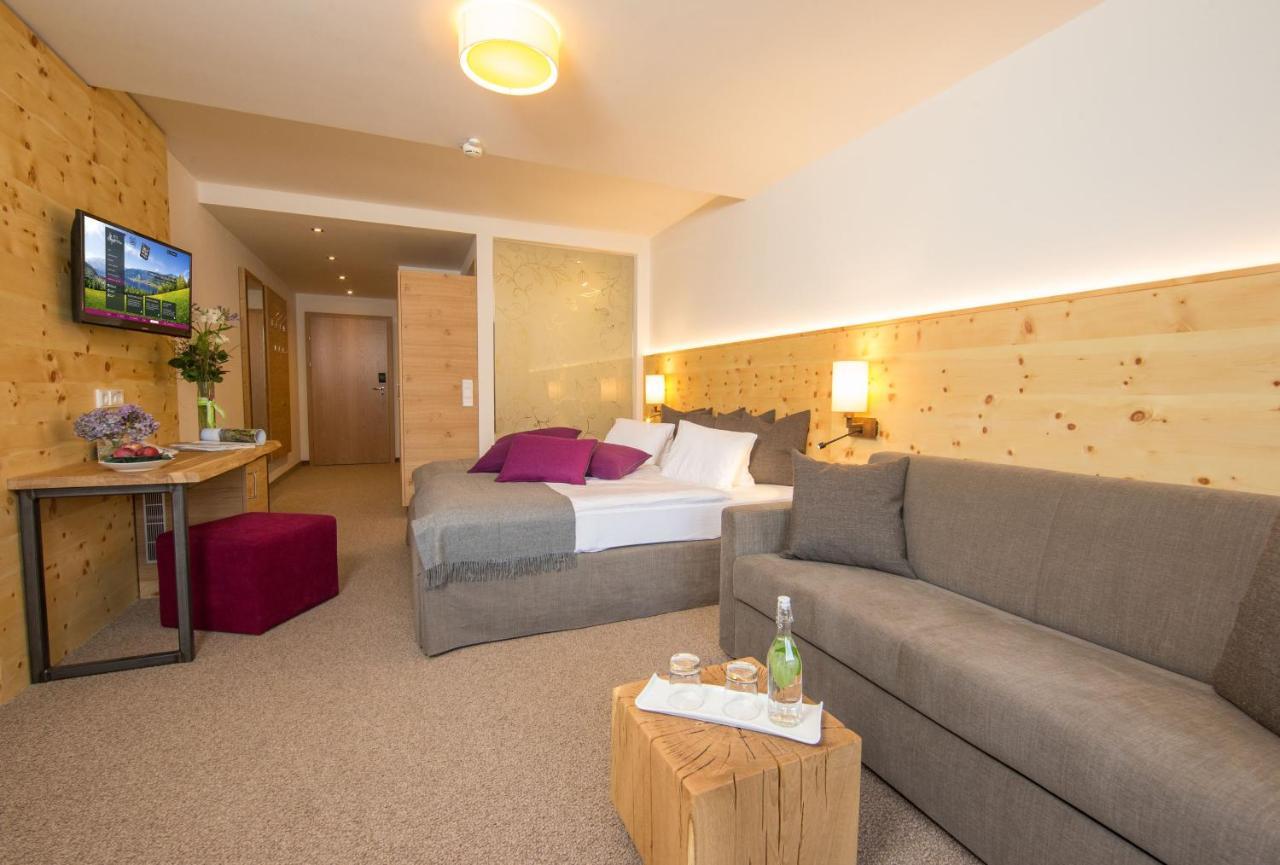 Hotel Stadt Wien 젤암제 외부 사진